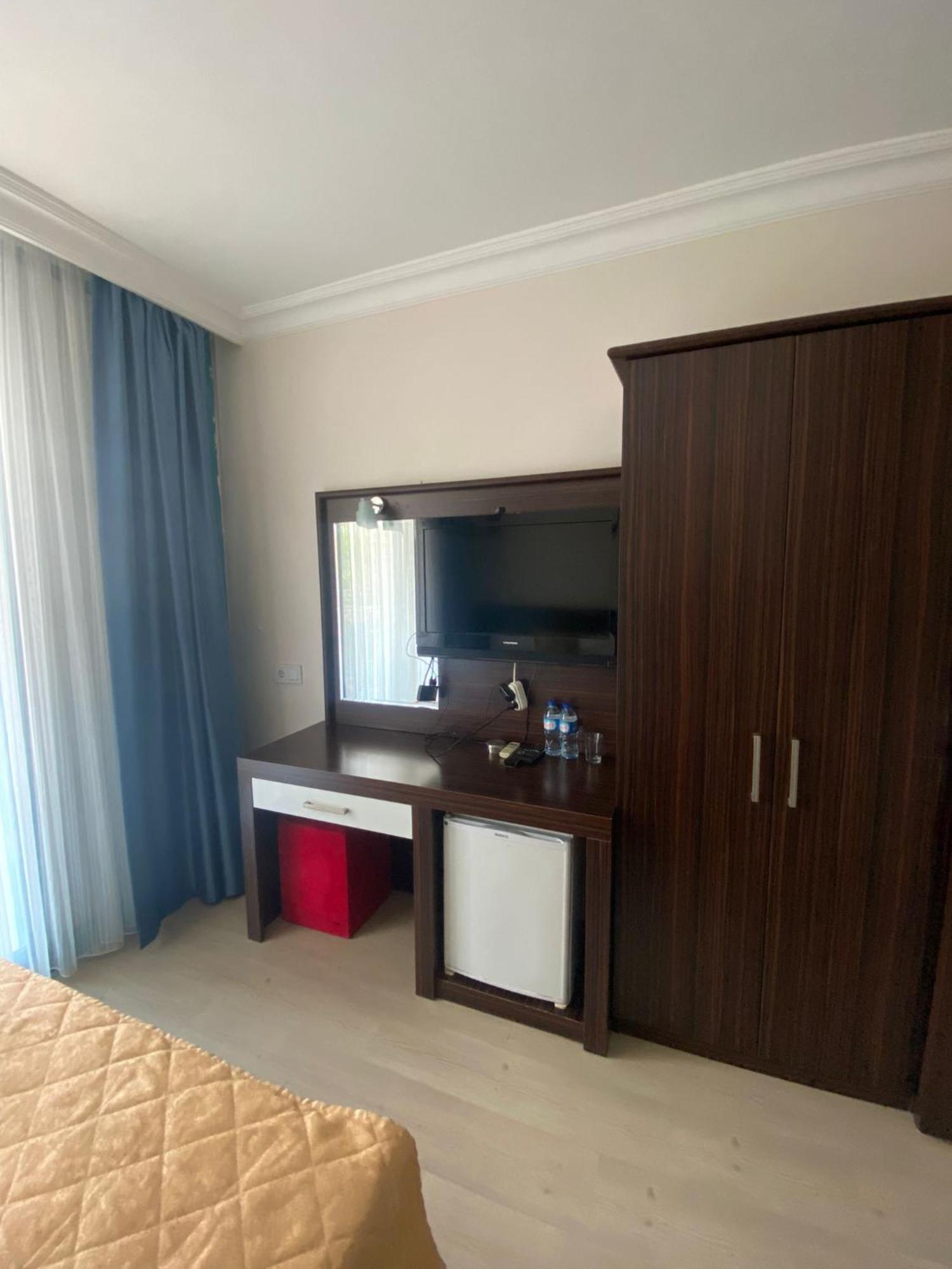 Theluna City Hotel Antalya Room photo